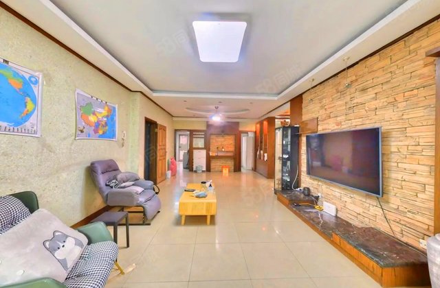 潮蓉花园3室2厅133.1㎡208万二手房图片