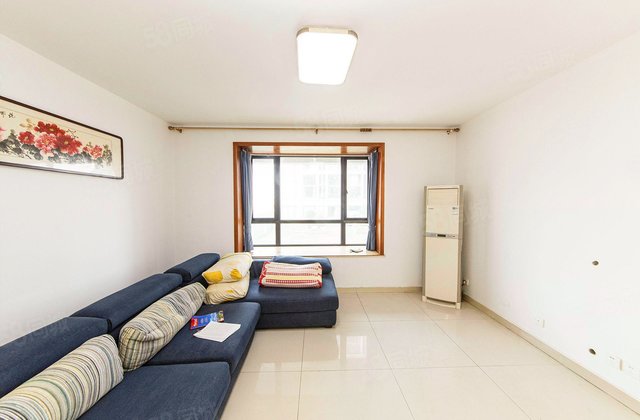 圣大国际3室2厅120.05㎡135万二手房图片