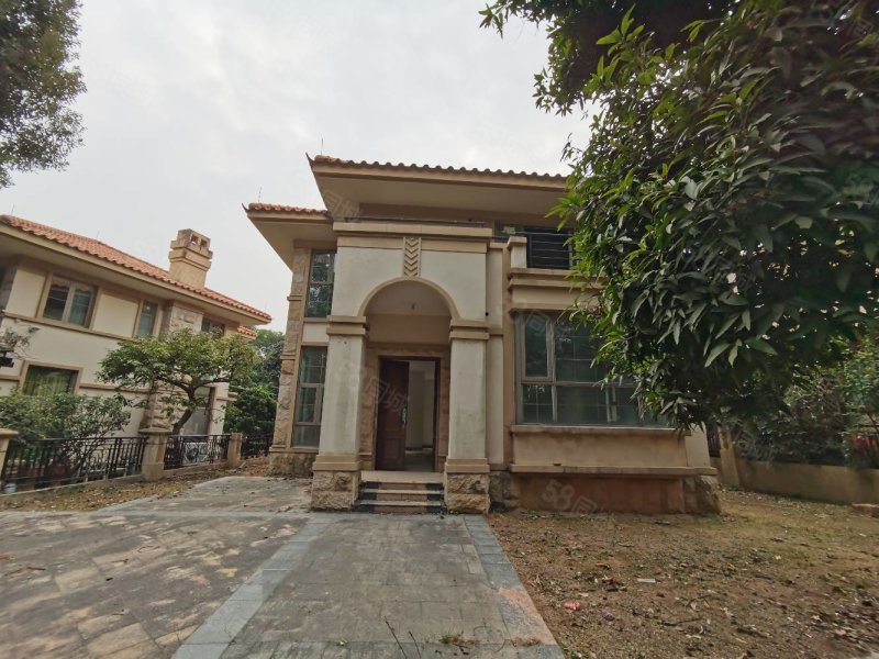 227方独栋别墅,带300方院子 南北通透位置好,翡翠绿洲桃源-广州58同城