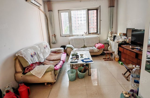 高新区 光岳路 先锋社区电梯房西边户 有证可按揭送储藏室