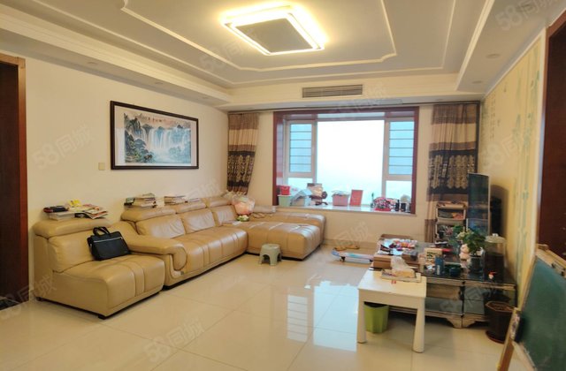 高新区文轩 九州国际大三室边户 双卫带双车位业主诚心出售