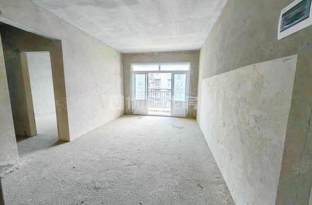 城市魔方四组团2室2厅70㎡25万二手房图片