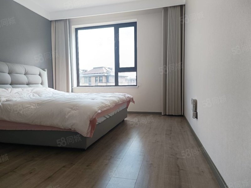 苏州印象御园3室1厅2卫126㎡南北92万