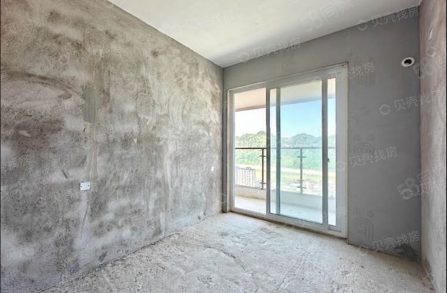 正黄金域华府3室1厅96㎡55万二手房图片