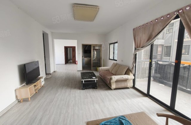 新城国奥小区3室2厅132㎡66.8万二手房图片