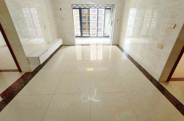 铭德美景苑3室2厅92.84㎡125万二手房图片