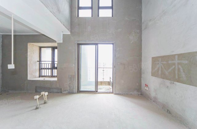 世茂璀璨天城(一期)3室2厅85.45㎡195万二手房图片