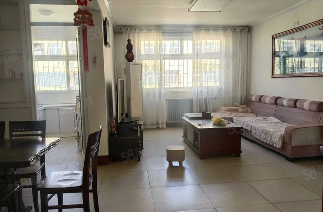 振兴东路七中附近馨苑小区多层 三室朝阳 免大税