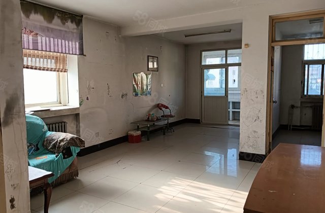 边户法院团购柳泉花园中层实验柳泉花园火车站 眼科医院急售