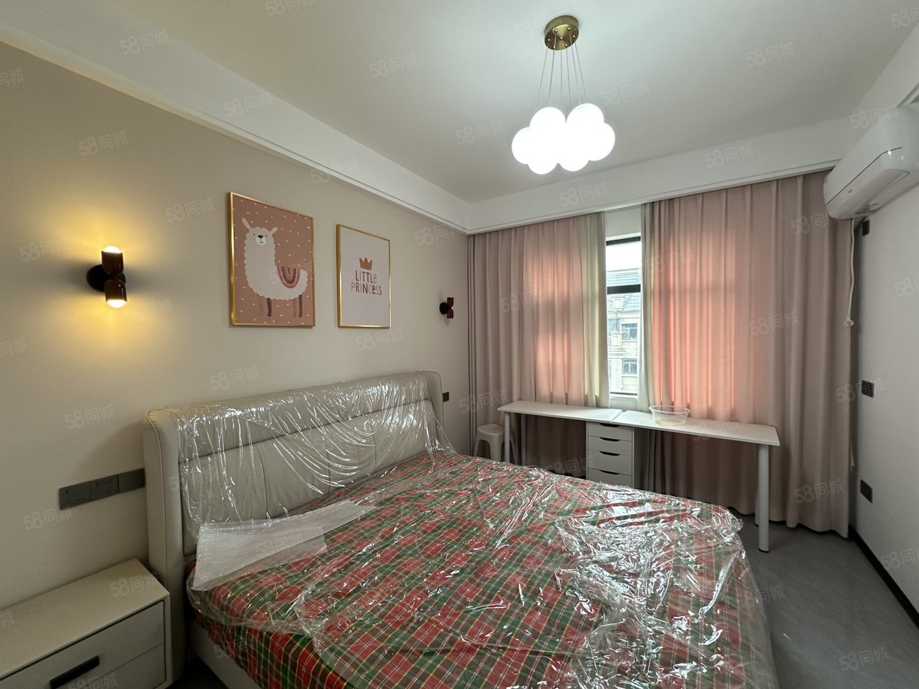 中央花园(高安)4室2厅2卫135㎡南北98万