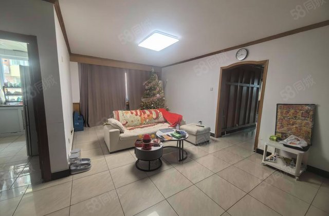 莲花小区3室2厅142.81㎡730万二手房图片