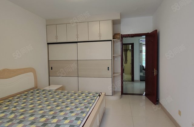 运河旁丽水名都前排不遮挡55万电梯二居室 富贵花园湖畔佳苑