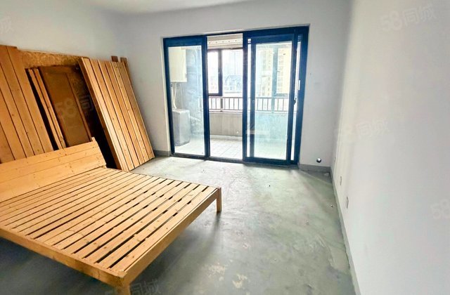 颜湾家园3室2厅124㎡66万二手房图片