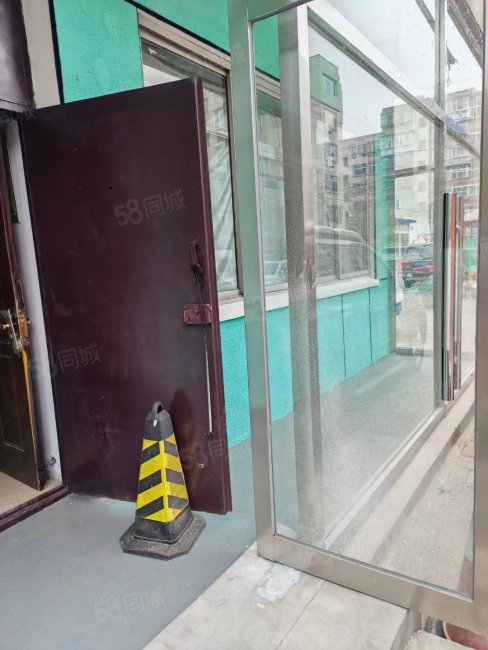 惠安小区4室2厅1卫108㎡南52万