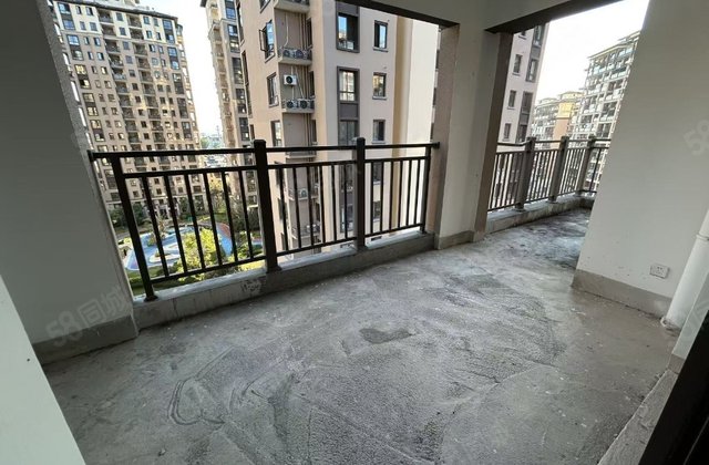 华江水岸星城3期观邸3室2厅138㎡80万二手房图片