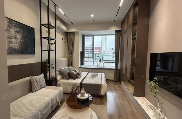 中间楼层采光好 电梯房 产权清晰 次新房 南北通透 精装好房