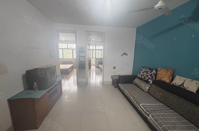 聊大 文轩 外国语 中医院 三楼温馨两室带露台 随时看房