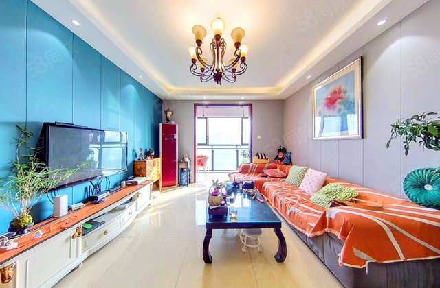 观南上域3室2厅137.1㎡290万二手房图片