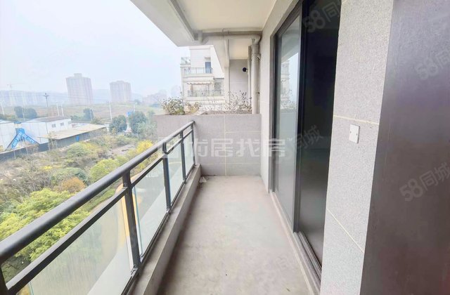 碧桂园未来城市(B区)4室2厅157.1㎡96万二手房图片