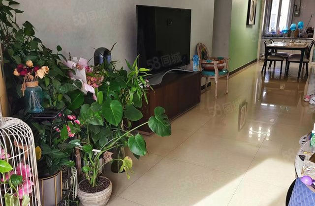 逸树家3室2厅128㎡107万二手房图片