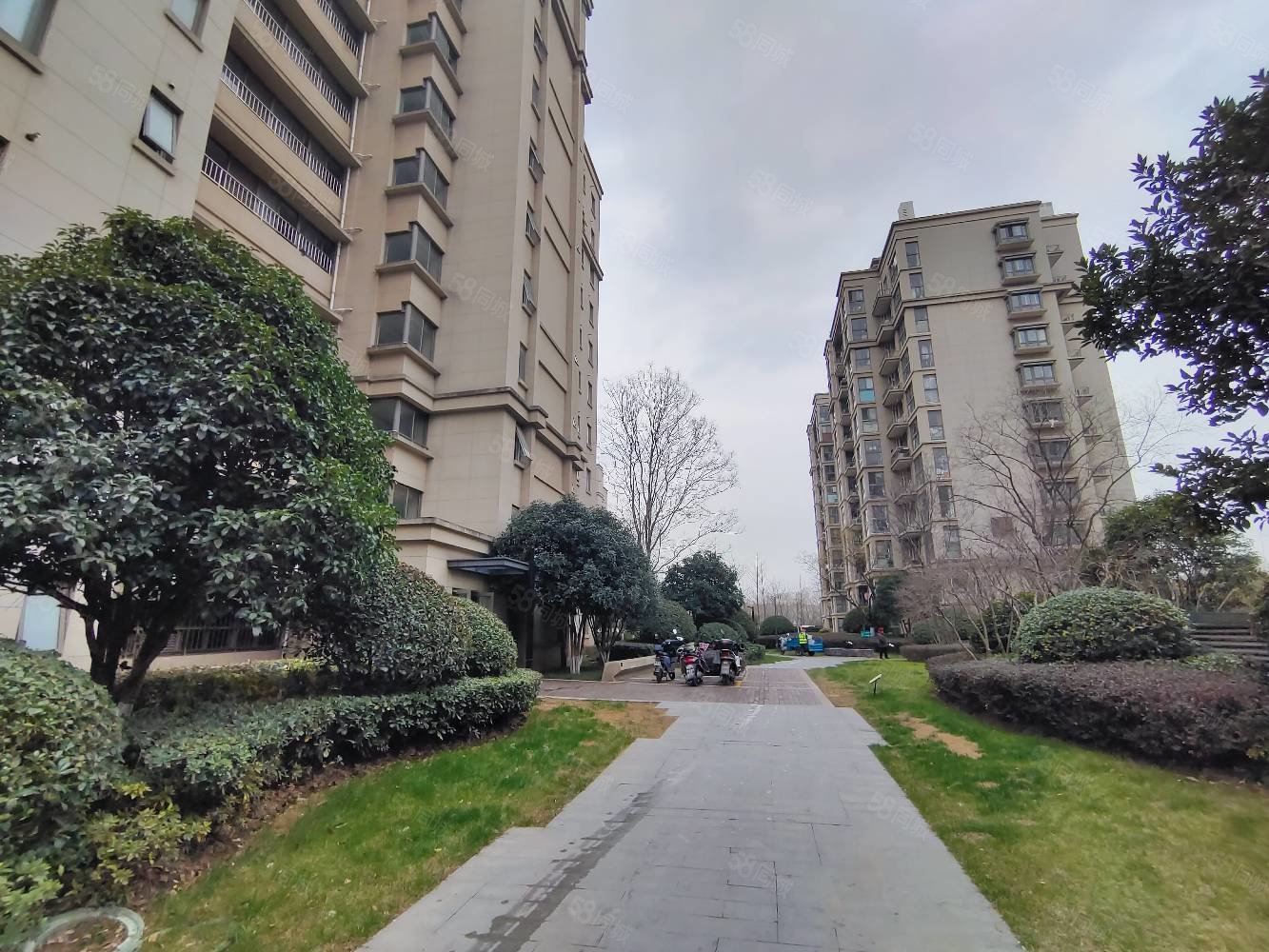 洲岛家园悦江苑2室1厅1卫66.63㎡南228万