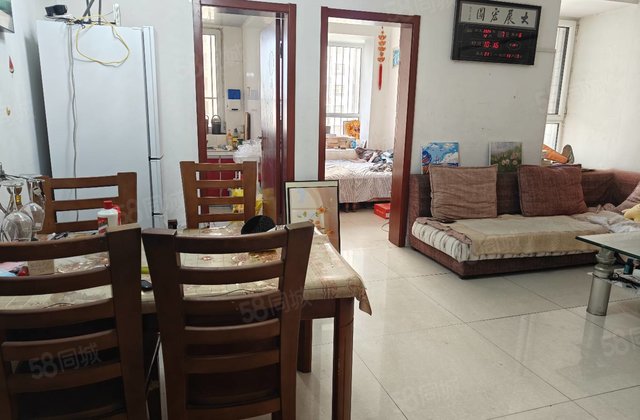 月亮湾商品房！阳光实验！电梯中层看房方便