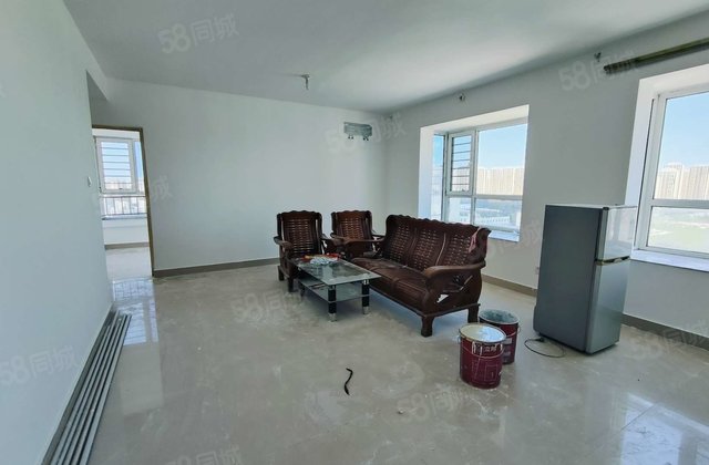 柳园路金柱康城 商圈成熟 近医院 电梯房 三室东昌中学北校