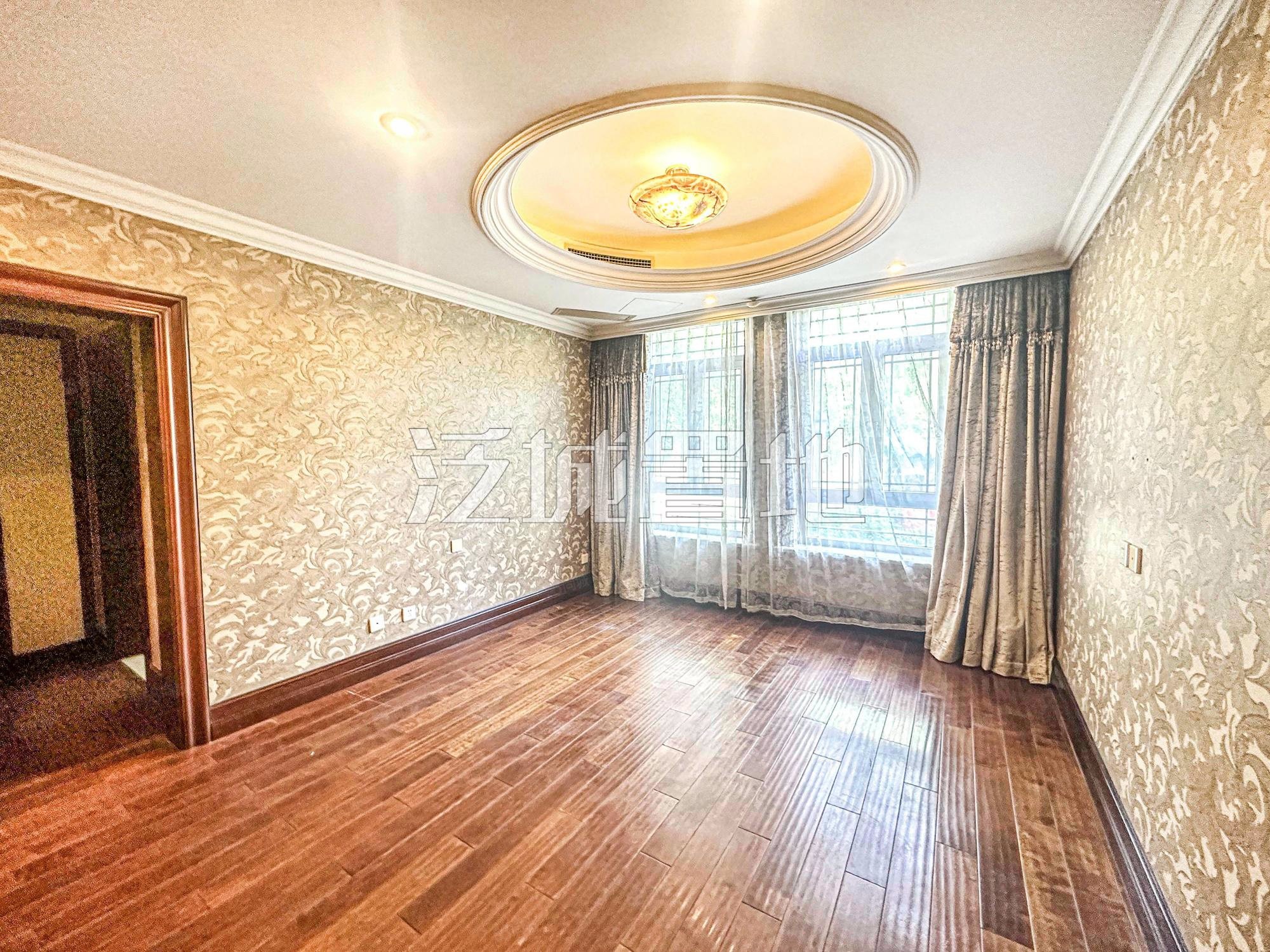 北京玫瑰園9室5廳12衛(wèi)607㎡南北5880萬(wàn)