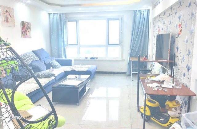 英伦小镇(三期)2室2厅94.74㎡50万二手房图片