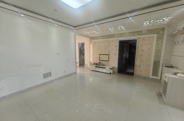 香格里二期 电梯好楼层 免大税 送储藏室 正规三室