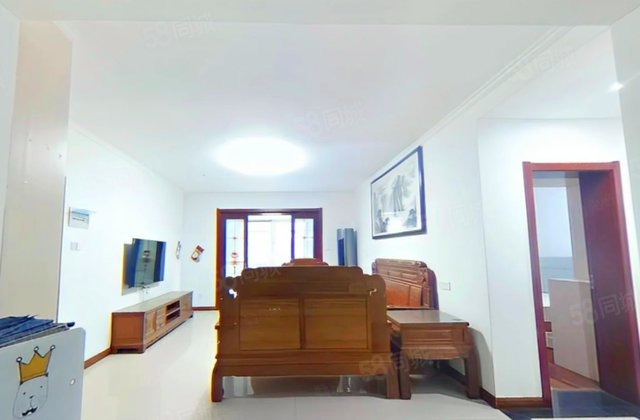 红谷世纪花园C区3室2厅132㎡190万二手房图片