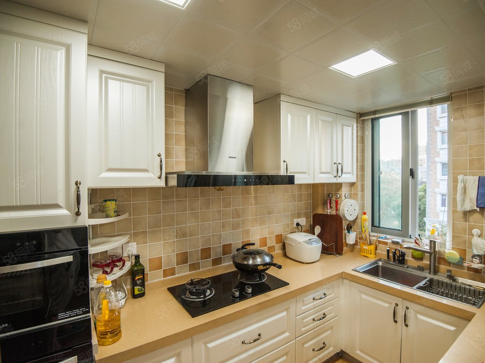 厨房实景图