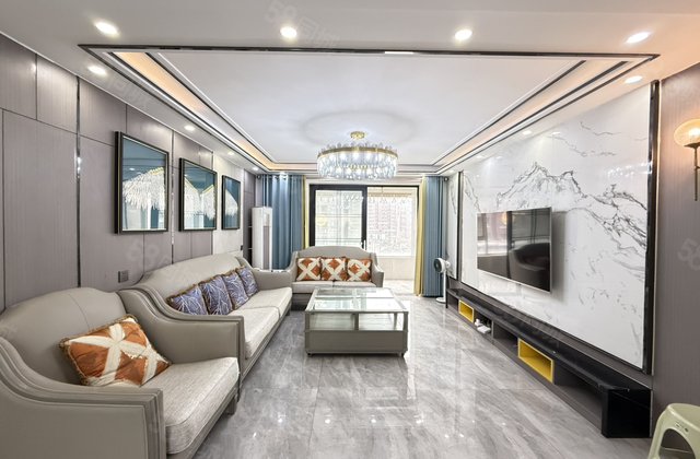 水岸花语莲湖新城东边户精装未住 元宝户型送车储 免大税