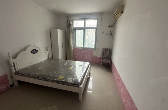 世纪名都丽景苑3室2厅150㎡68.8万二手房图片