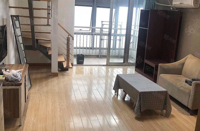 上海广场1室1厅52.73㎡45.9万二手房图片