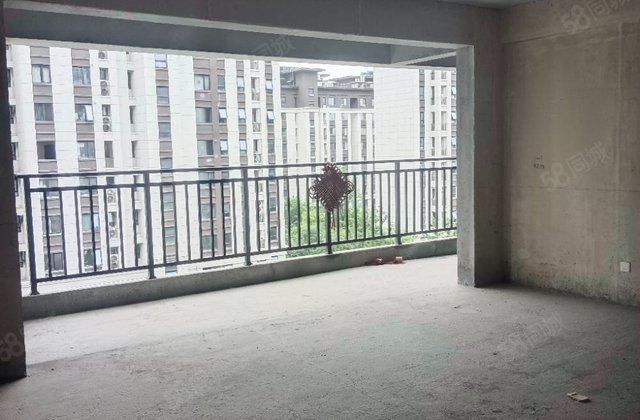 金源玖樾4室2厅143㎡118.8万二手房图片