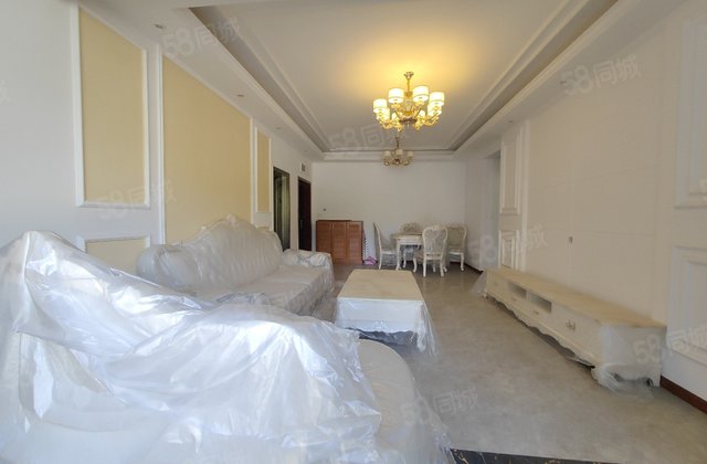 锦鹏国际3室2厅123㎡53.8万二手房图片