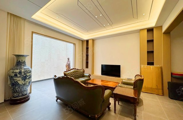 中国铁建西派澜岸6室2厅304㎡1700万二手房图片