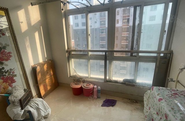 花园路 人民公园南 启明 附近 天恒御景花园 带储藏室