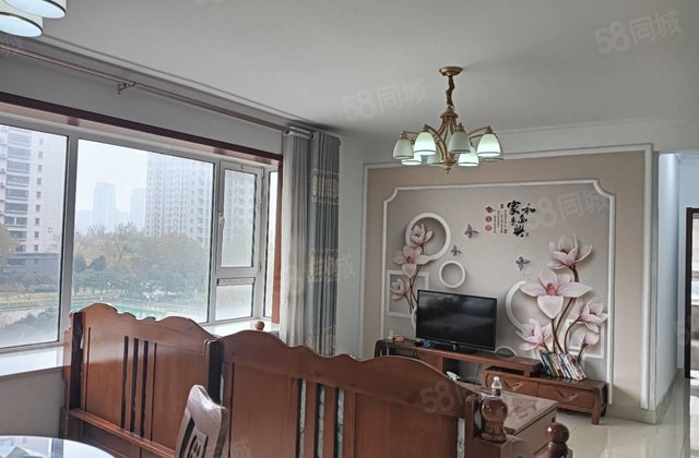 昌润莲城瑞荷园 四室两卫 带车位储藏室 免大税 边户 全明