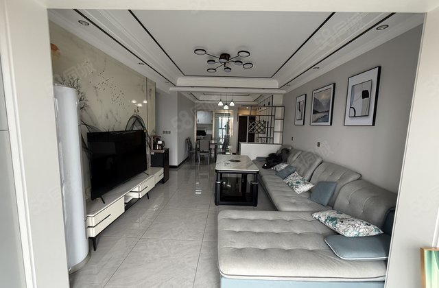 龙景中央国际3室2厅100㎡51.8万二手房图片