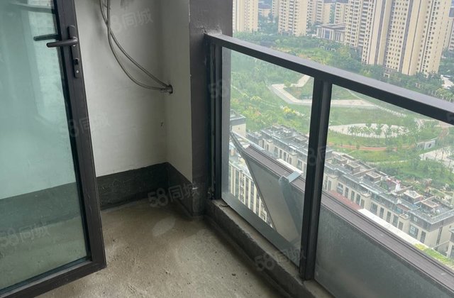 祥生东方樾3室2厅105㎡56万二手房图片