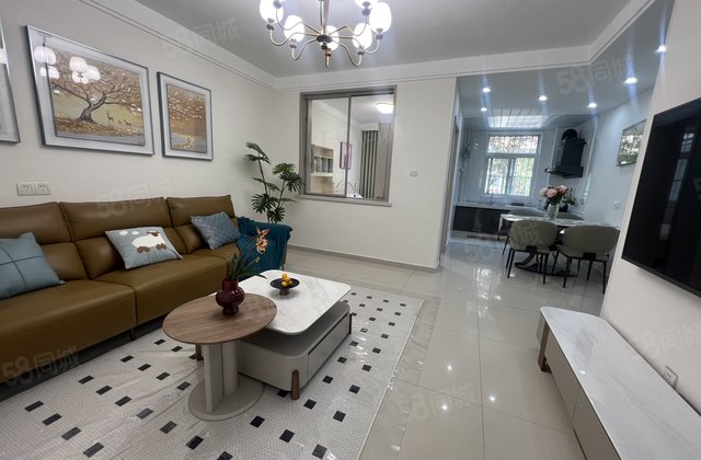 水岸新城 精装修 带家具家电 看房方便 新城邦 香格里