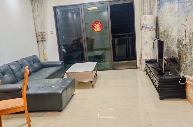 万科广场六期4室2厅133㎡235万二手房图片