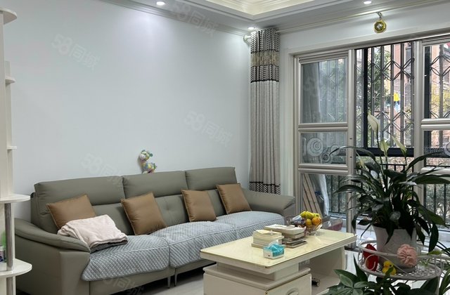 汇豪天下(南区)4室2厅138㎡128万二手房图片