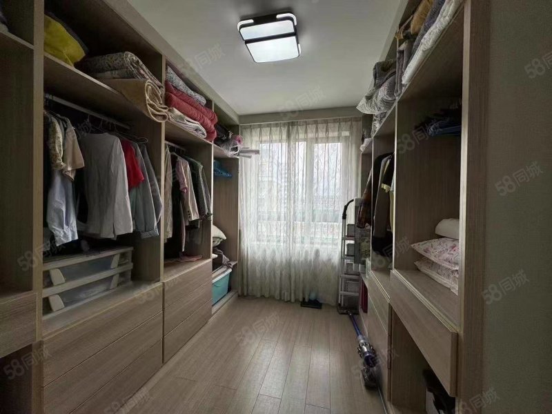 苏州印象3室1厅1卫116㎡南北88万