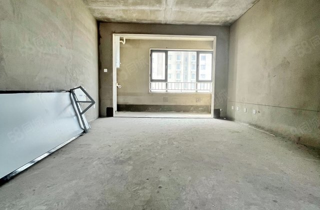 鲁商知春湖乐心园(公寓住宅)3室2厅120㎡51万二手房图片