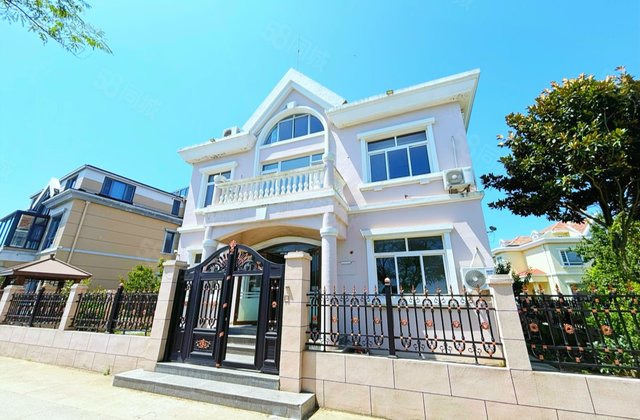 瑞港度假村小区(别墅)8室3厅399.99㎡856万二手房图片