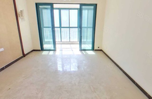 恒大帝景4室2厅141㎡99万二手房图片