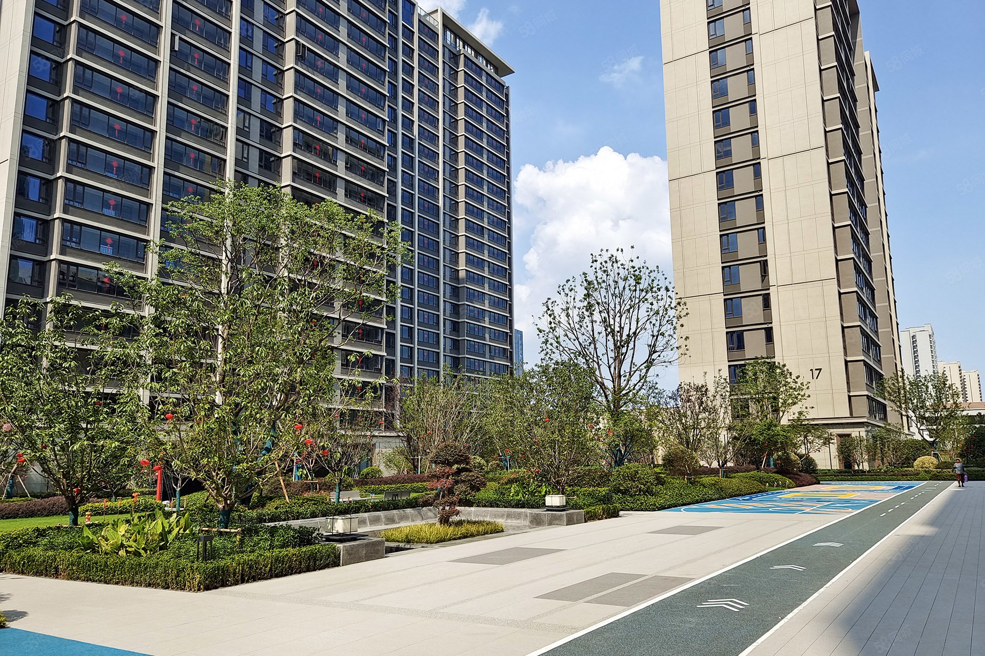 融创滨湖印4室2厅2卫150.99㎡南540万